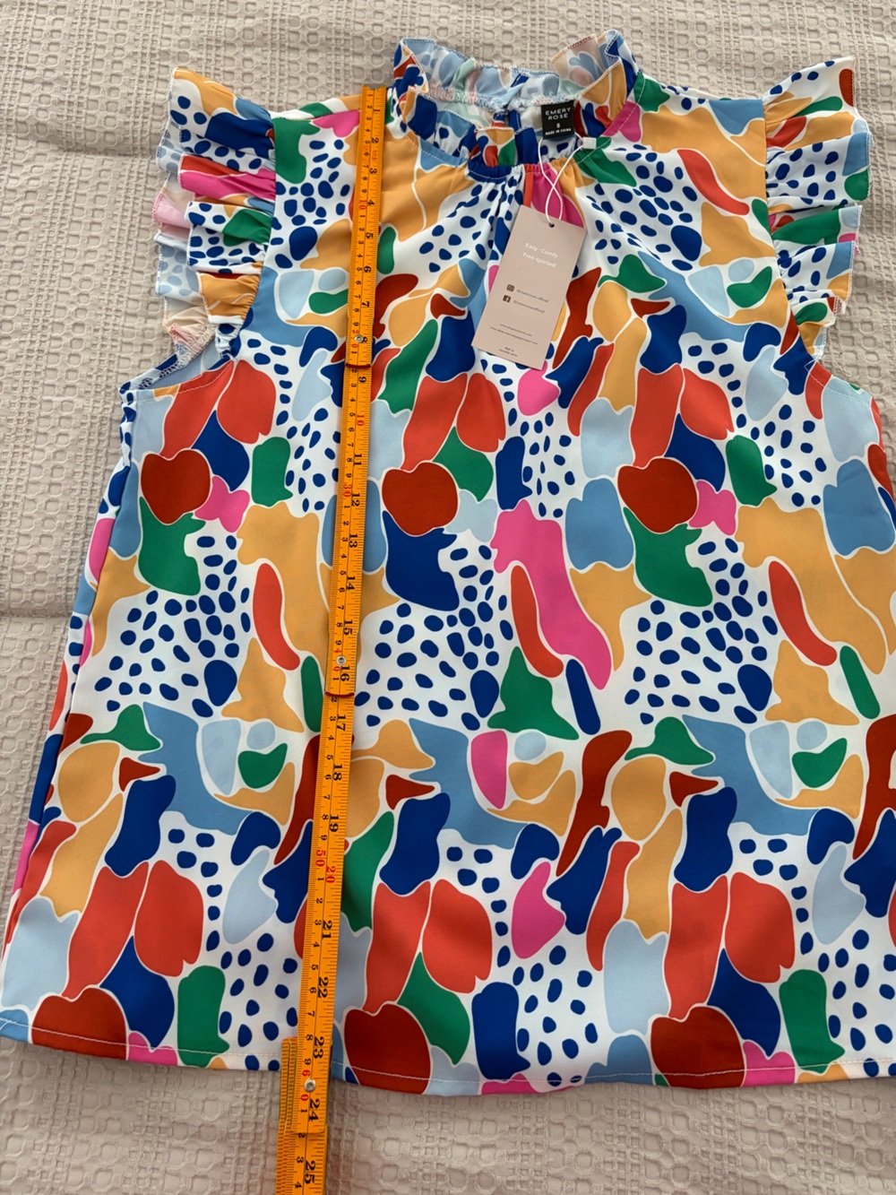NWT Emery Rose Multicolor Abstract Print Ruffle Sleeve Top S Artsy Coquette - Picture 9 of 10